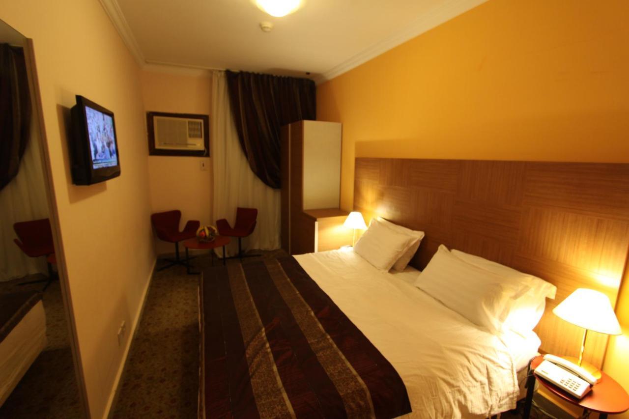 Al Saraya Ajyad Hotel Mecca Exterior photo