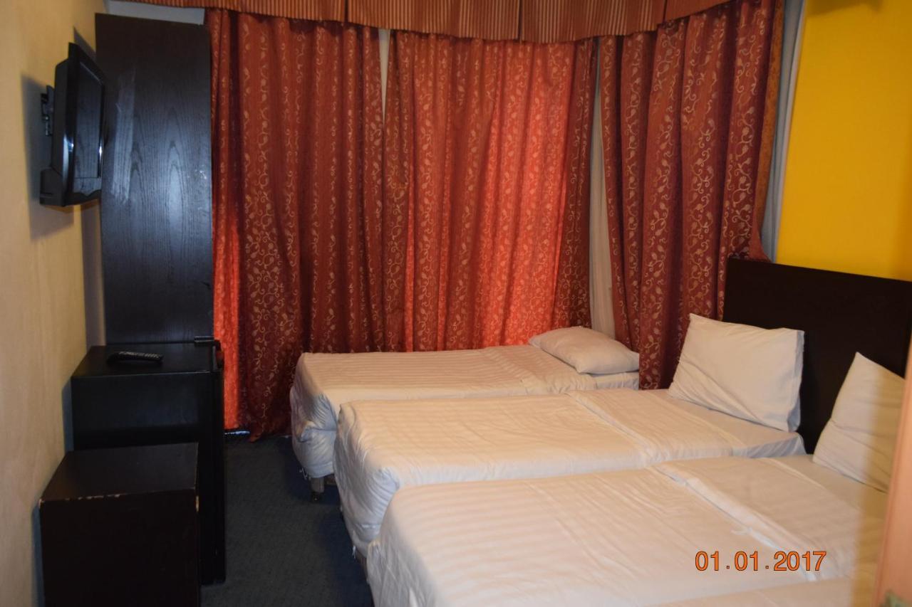 Al Saraya Ajyad Hotel Mecca Exterior photo